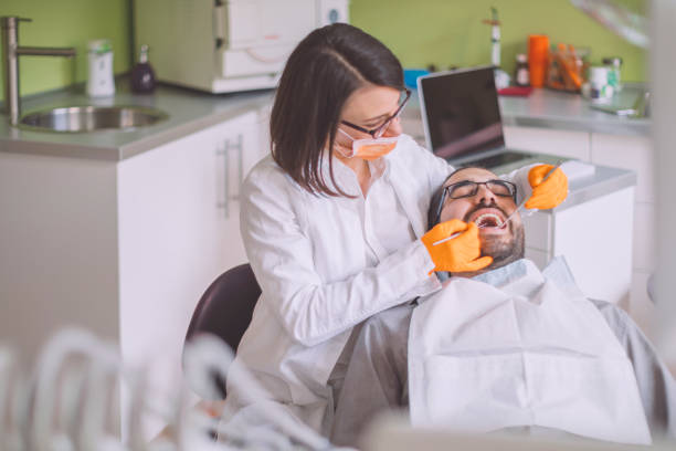 Best Weekend Emergency Dental Services in Vilonia, AR